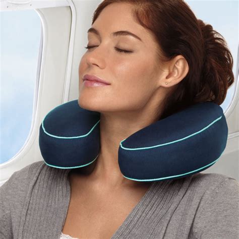 Comes with Eye mask, earplugs and Storage Bag. . Brookstone neck pillow